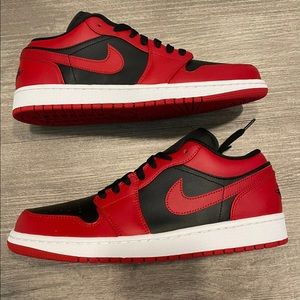 Jordan 1 Low reverse bred men’s size 9